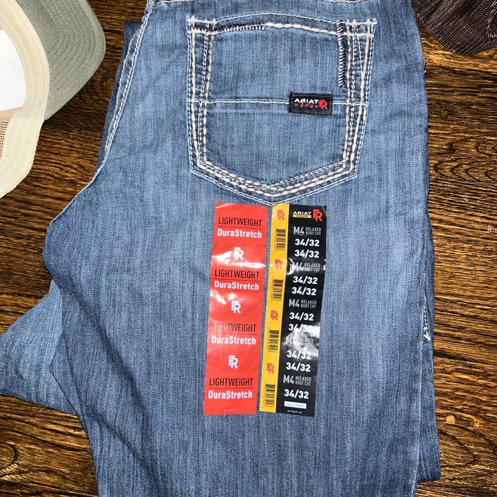 Ariat Men's Relaxed Fit Blue Jeans